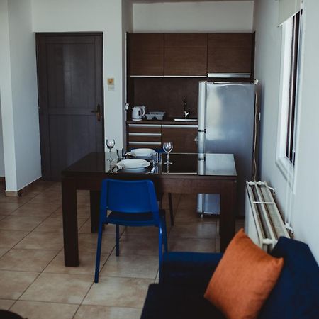 Ovis Hotel Apartments Ayia Napa Exteriör bild