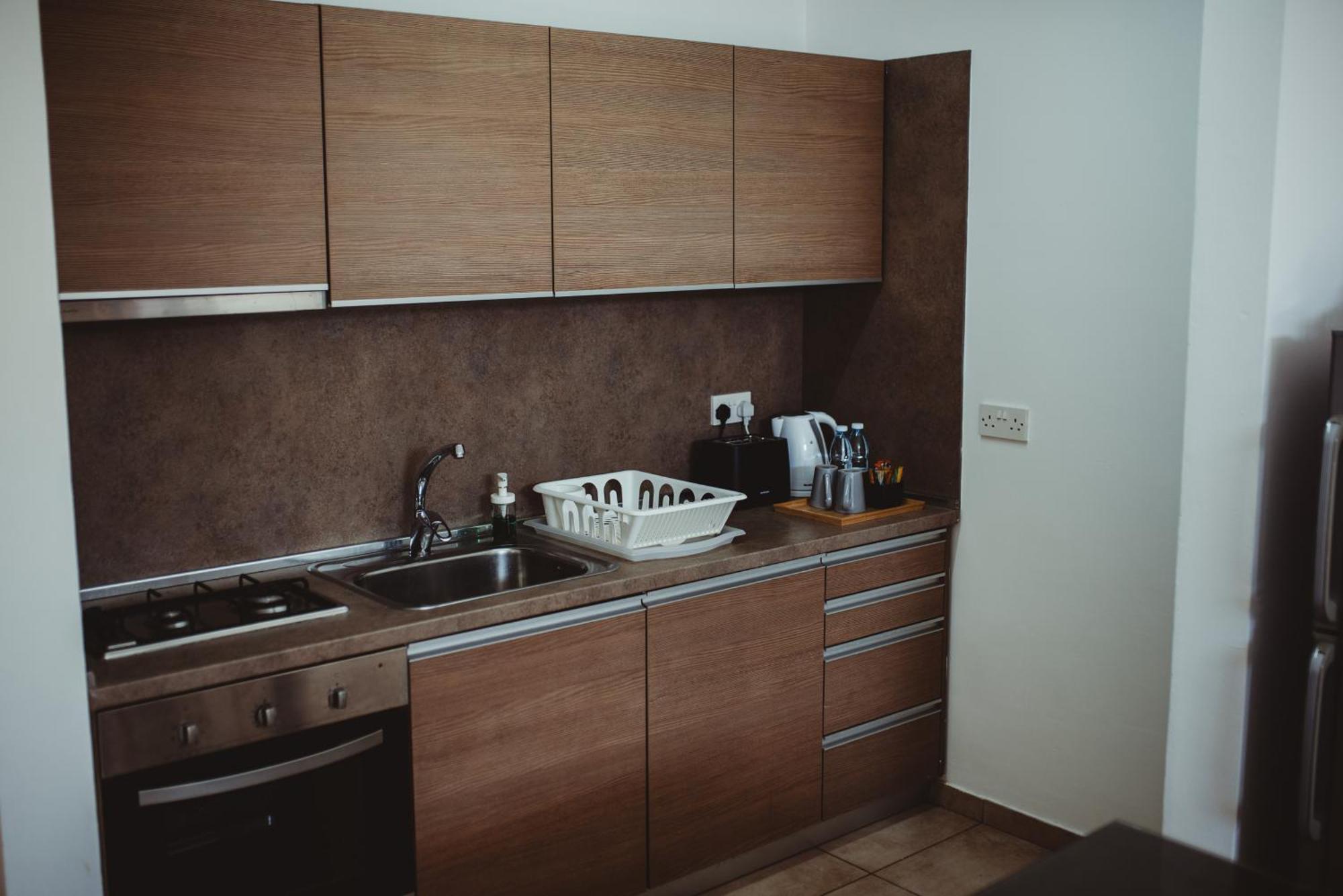 Ovis Hotel Apartments Ayia Napa Exteriör bild